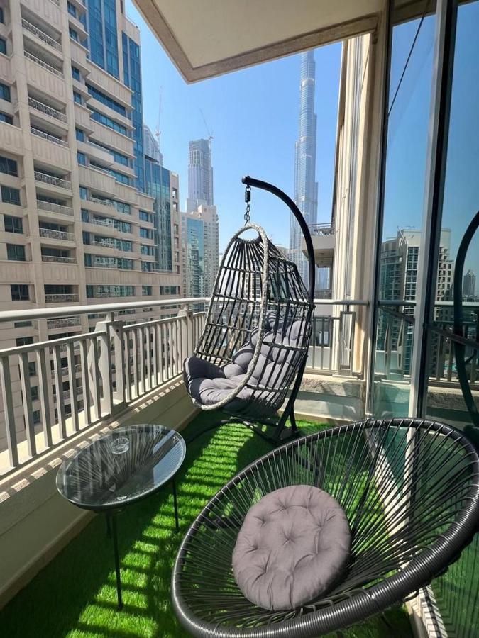 First Class 2Br With Burj Khalifa & Downtown View Dubai Exterior photo