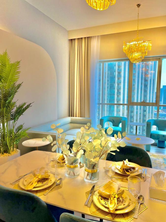 First Class 2Br With Burj Khalifa & Downtown View Dubai Exterior photo